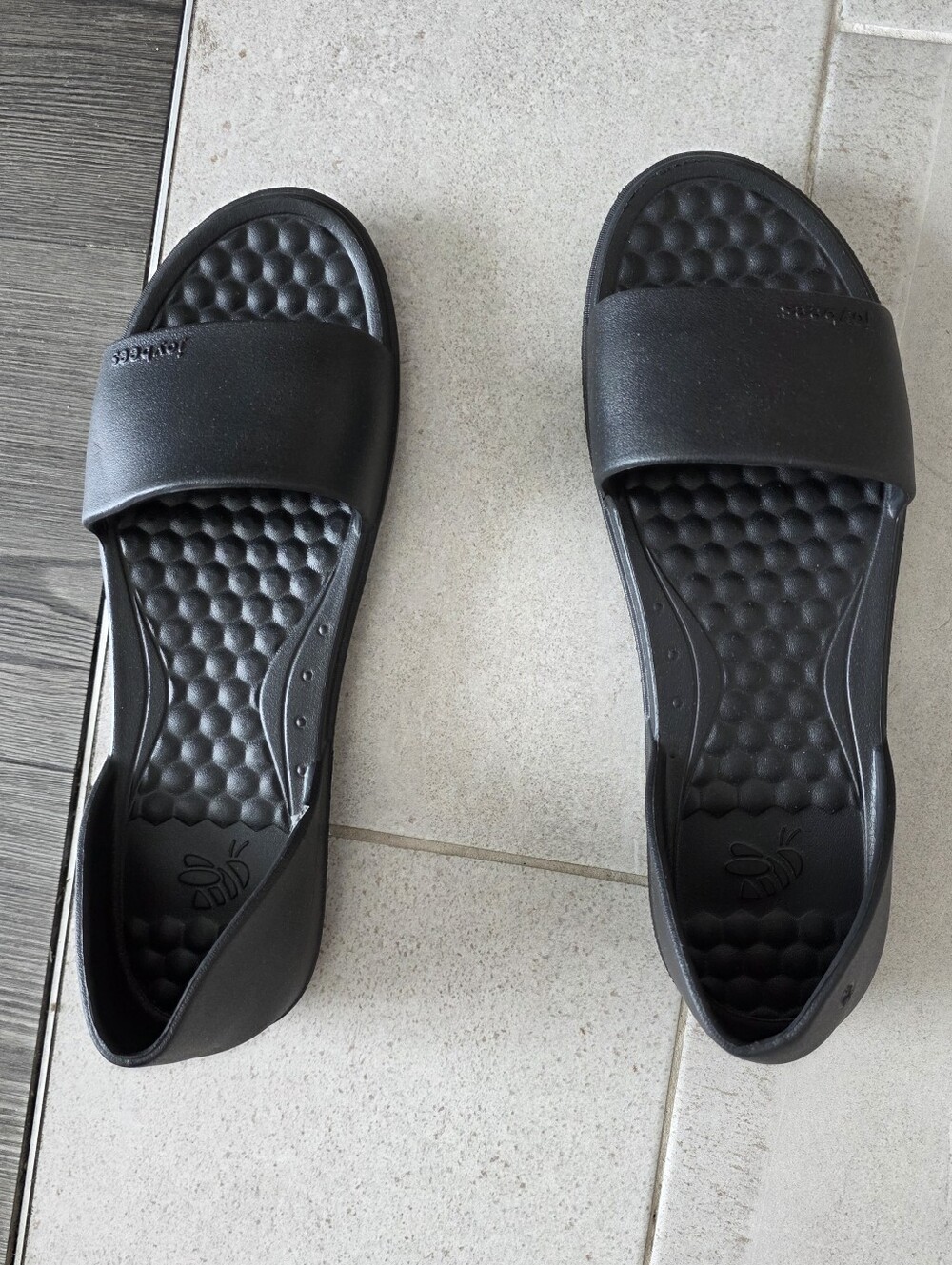 Joybees Friday Women Flats Sandals Size 11-W Used Good Condition